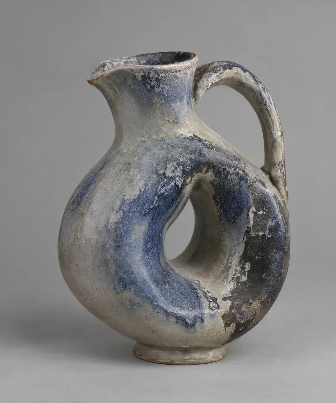 Moss Handle Pitcher · Workshop Patina